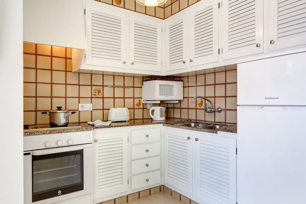 Apartamentos Son Bou Playa Gold Exteriör bild
